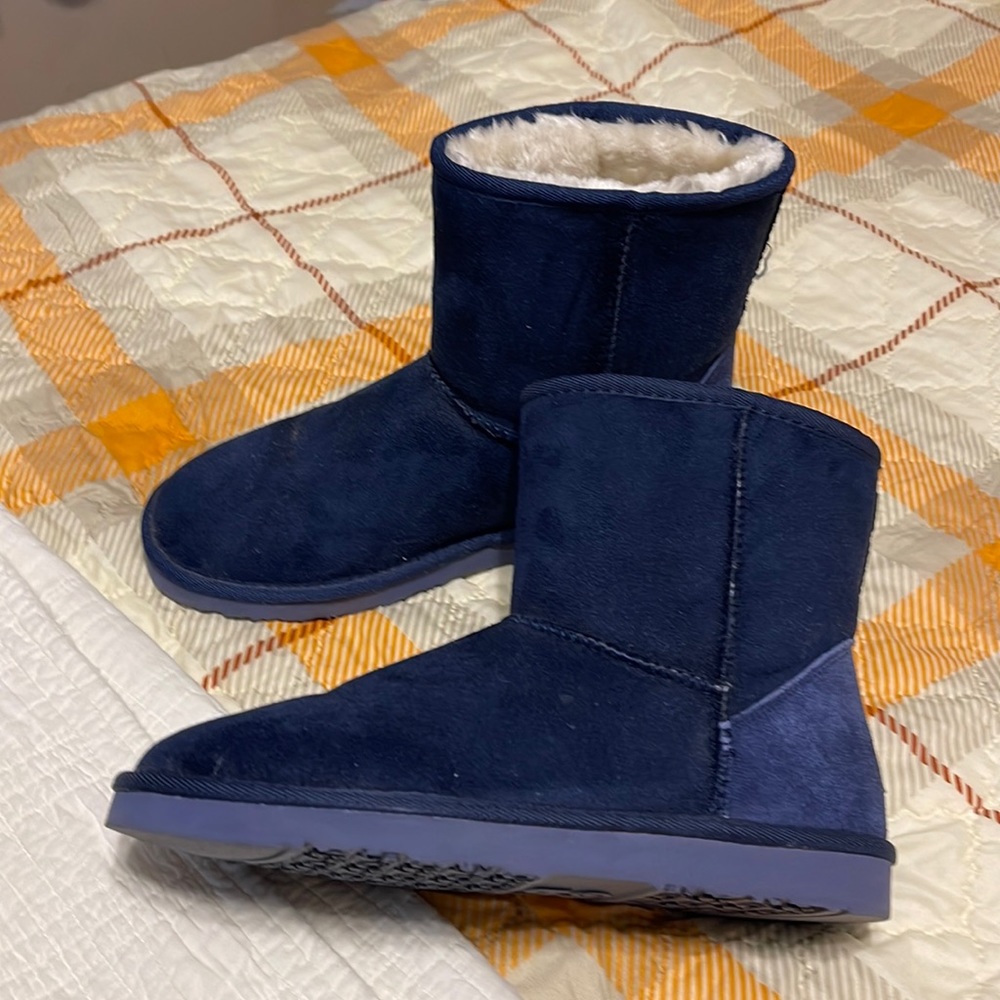 Lamo boots